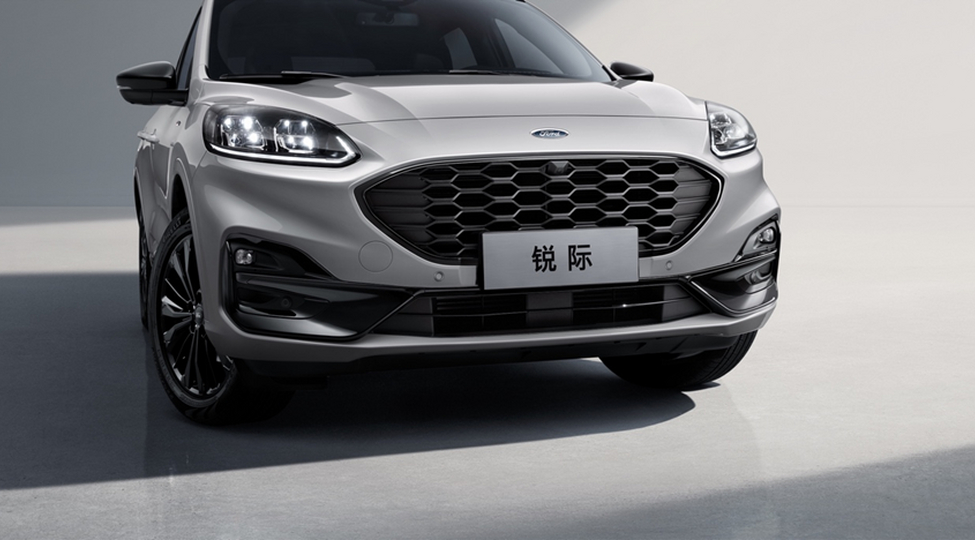 2.0T性能钢炮11.98万起！福特锐际限时一口价，卷哭同级